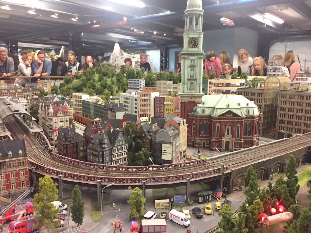 11 Absolute ‘Must-Dos’ For An Affordable Family Trip In Hamburg