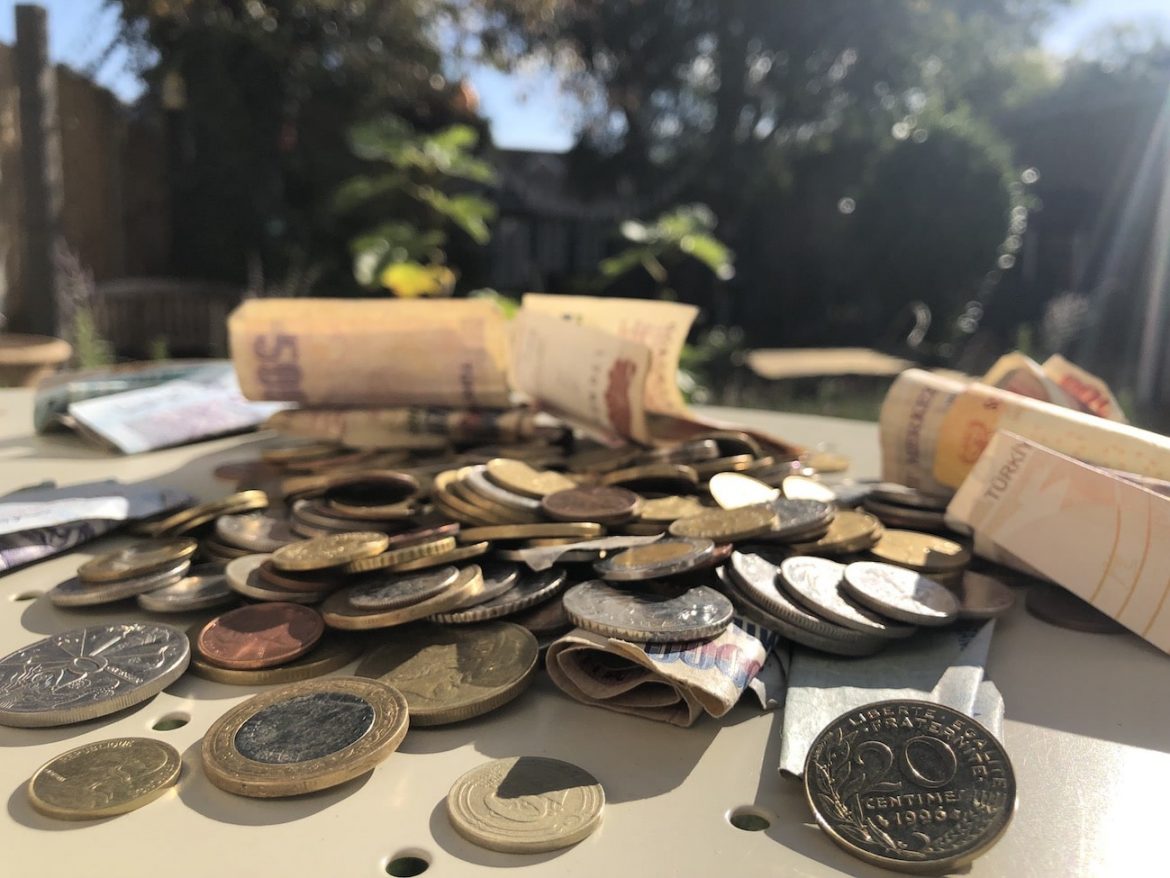 What to do with unused currency from your holiday
