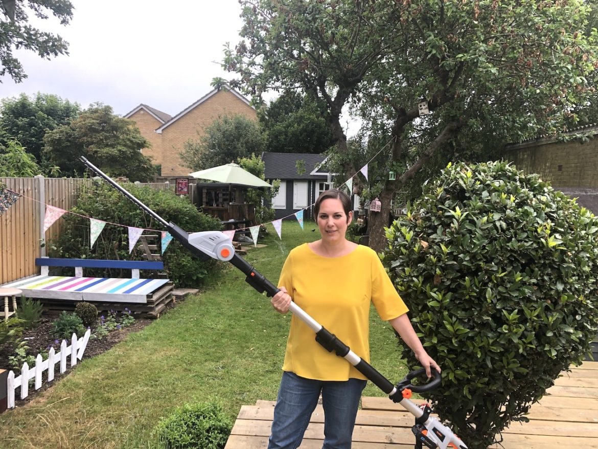 VonHaus Cordless Hedge Trimmer